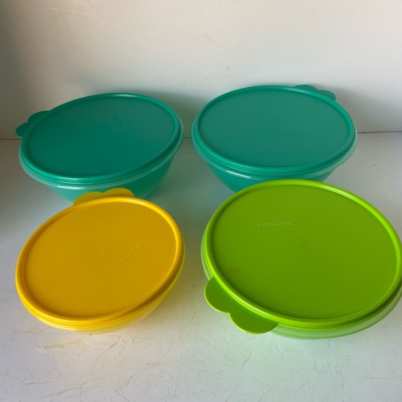 Tupperware Wonderlier Bowls Set of 4 with lids New! NIP - Picture 7 of 8